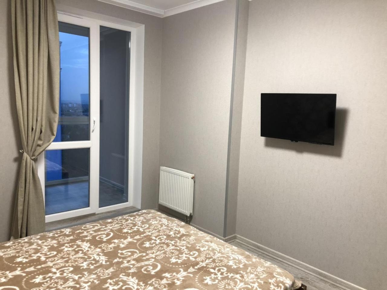 Квартира Парковые Озера Apartment Kiev Exterior foto
