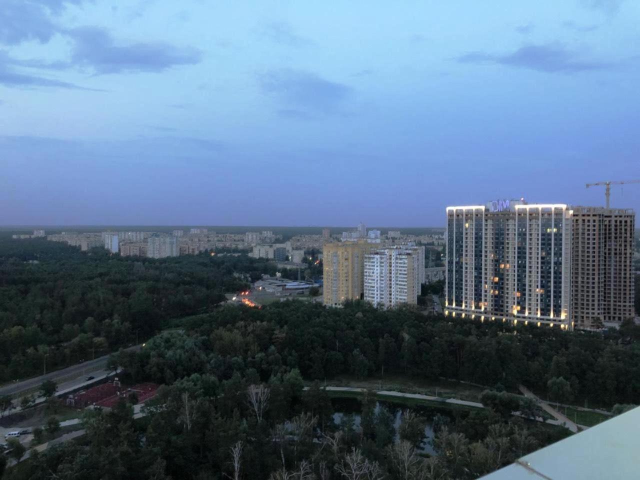 Квартира Парковые Озера Apartment Kiev Exterior foto