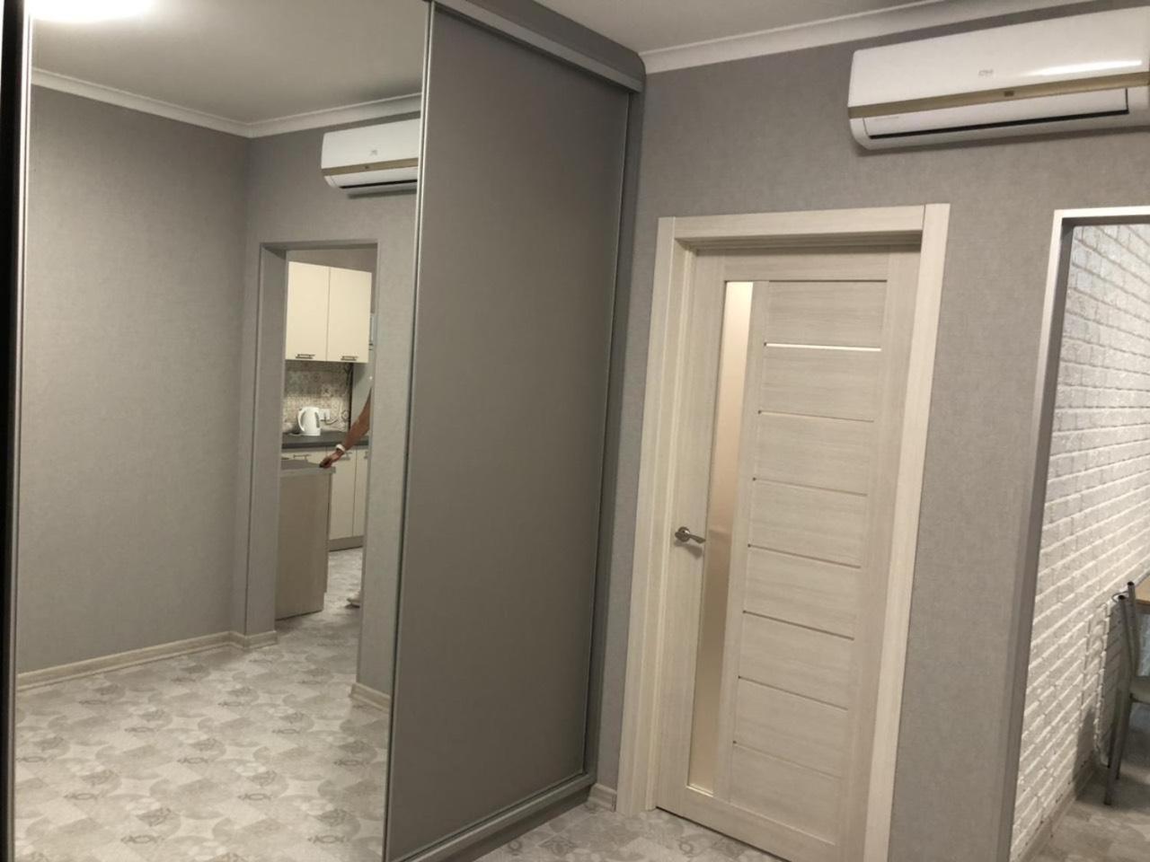 Квартира Парковые Озера Apartment Kiev Exterior foto